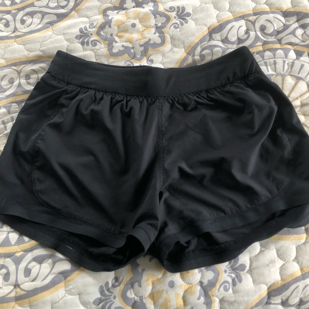 Athleta woven shorts